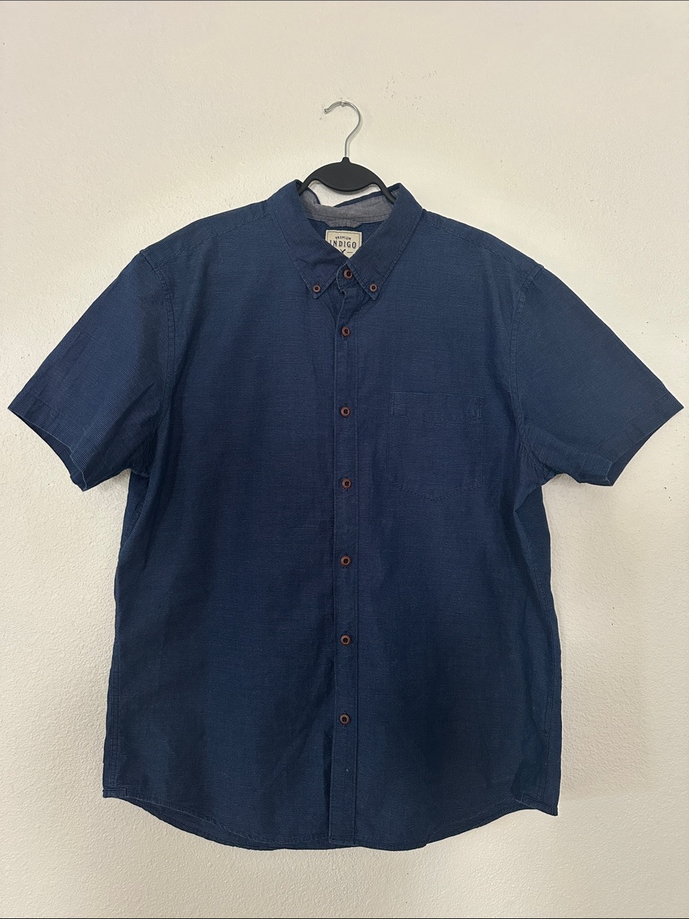 EUC! Men’s American Eagle Premium Indigo Short-Sleeve Button-Down Shirt, XL
